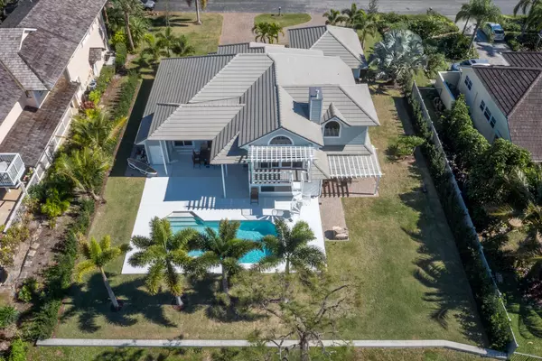 Tequesta, FL 33469,18147 SE Ridgeview DR