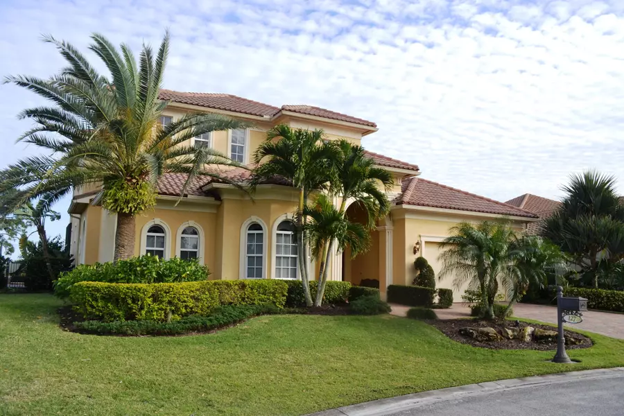 127 SE San Priverno, Port Saint Lucie, FL 34984