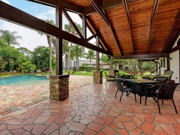 Stuart, FL 34997,6335 SW Gaines AVE