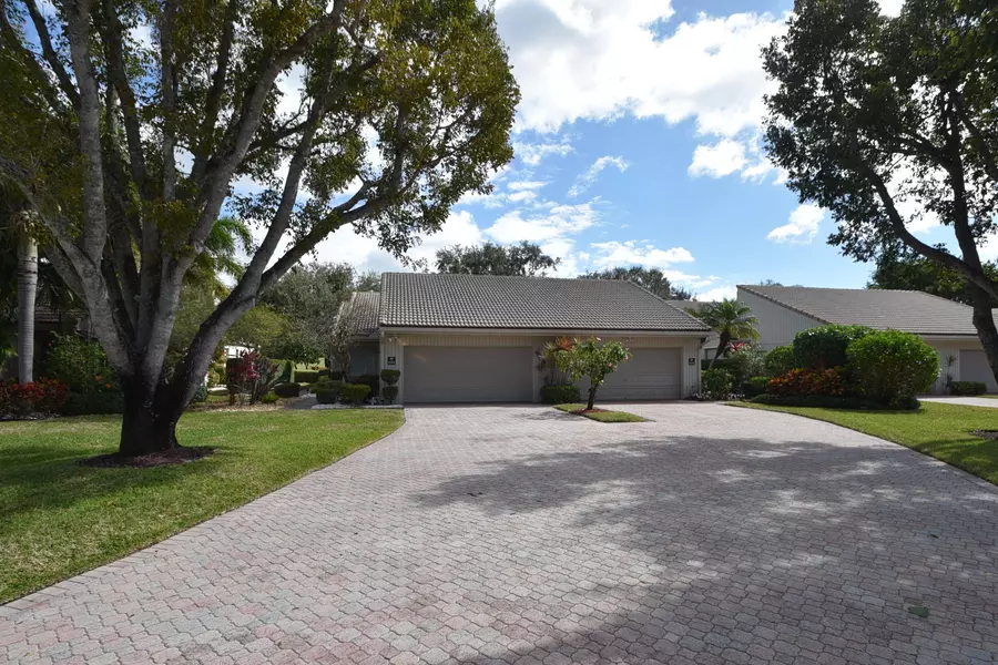 19940 Sawgrass LN 5301, Boca Raton, FL 33434