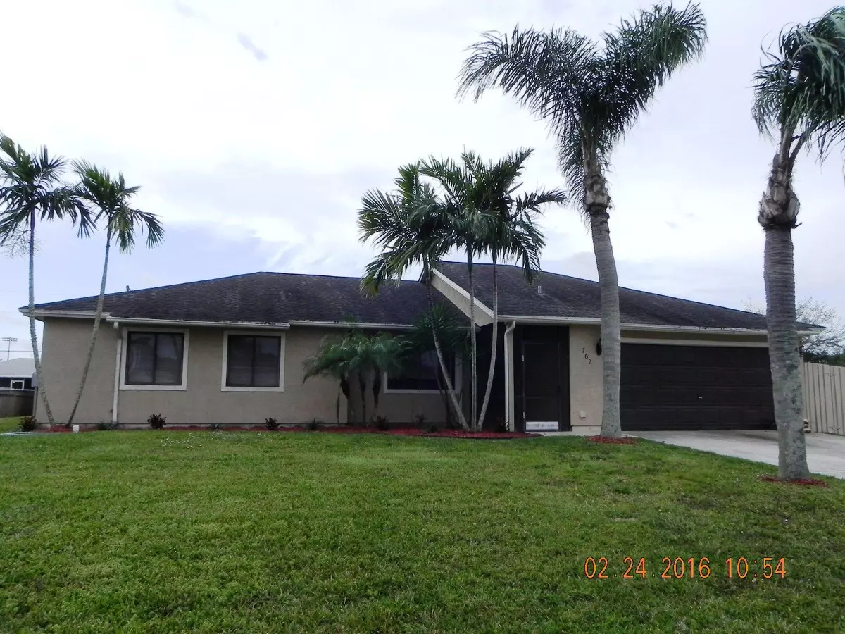 Port Saint Lucie, FL 34983,762 SW Dolores AVE