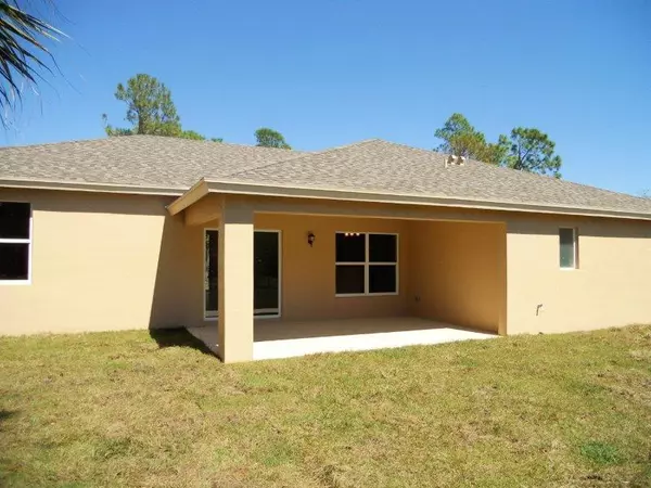 Loxahatchee, FL 33470,15098 N 72nd CT