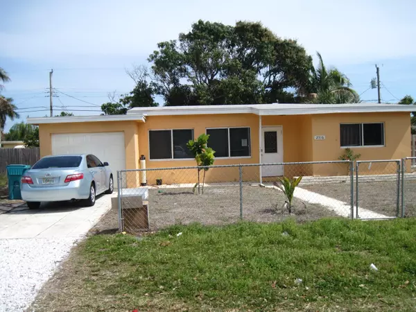 2316 NE NE 3rd ST, Boynton Beach, FL 33435