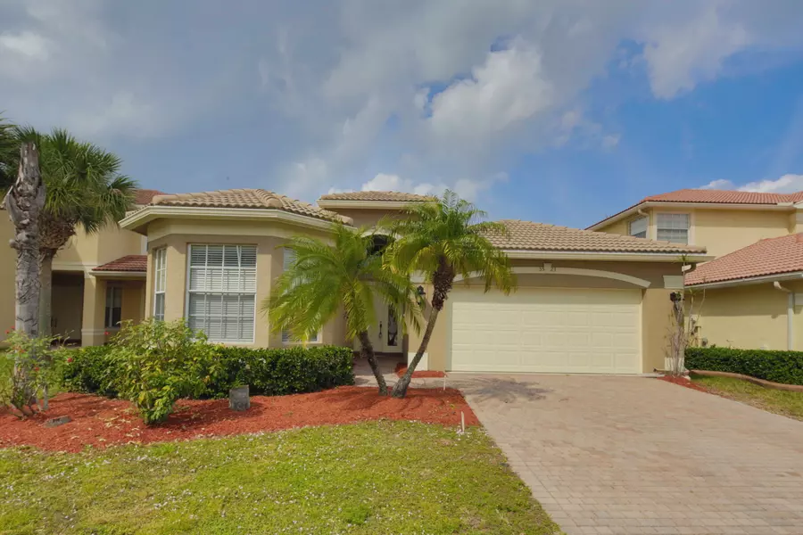 5523 Baja TER, Lake Worth, FL 33463