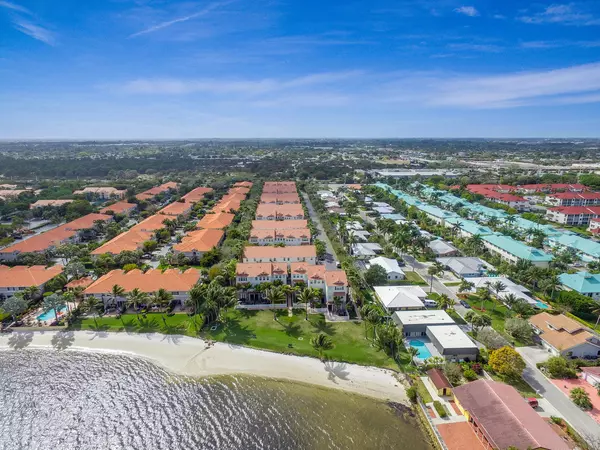 Hypoluxo, FL 33462,122 Ocean Cay WAY 122