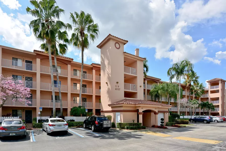 6037 Pointe Regal CIR 207, Delray Beach, FL 33484