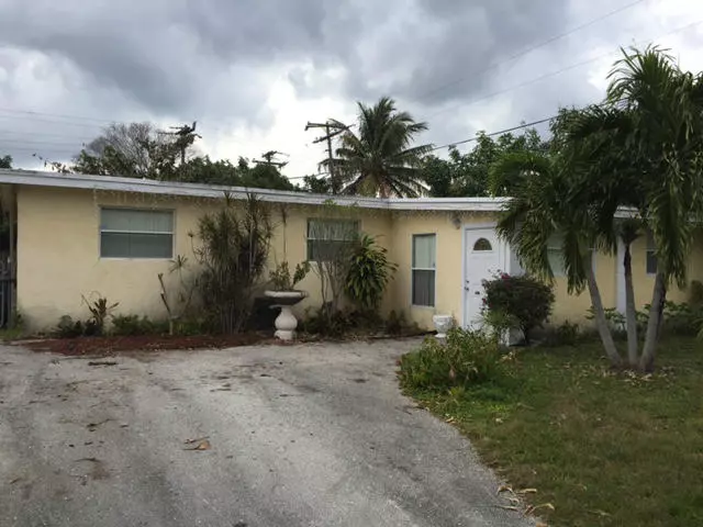 2285 Rue RD, West Palm Beach, FL 33415