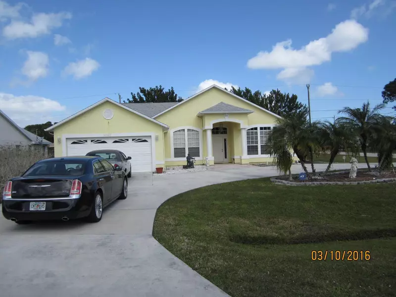 2697 SE Clareton TER, Port Saint Lucie, FL 34952