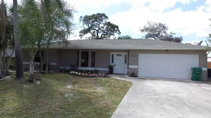 Port Saint Lucie, FL 34984,2208 SE Glover ST