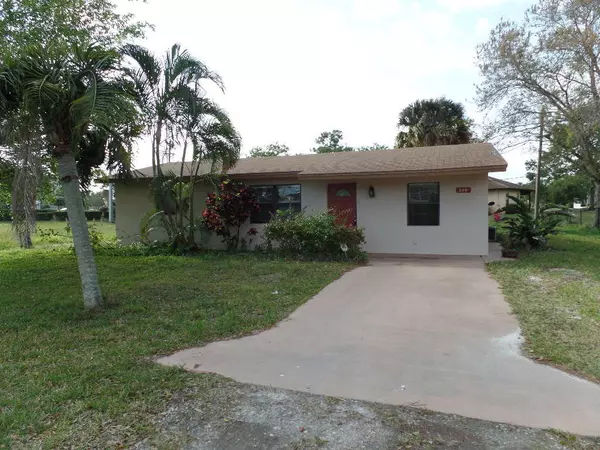 844 NW 12th TER, Stuart, FL 34994