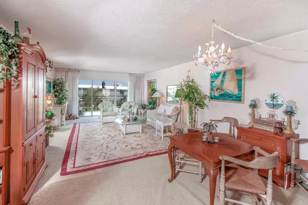 Tequesta, FL 33469,100 Waterway RD E305