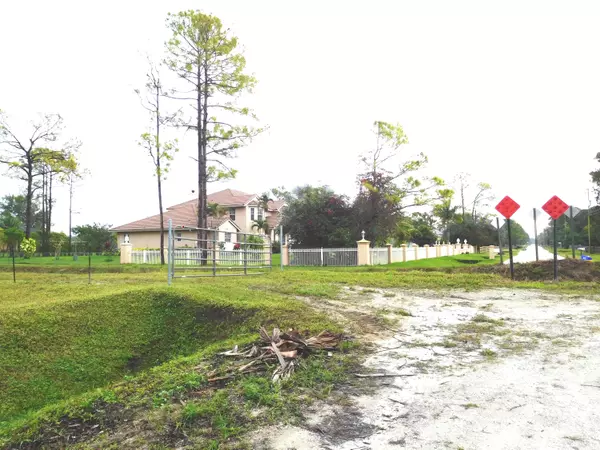 Loxahatchee, FL 33470,000 N 82nd LN