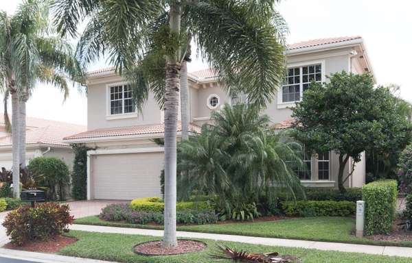 4112 NW Briarcliff CIR, Boca Raton, FL 33496