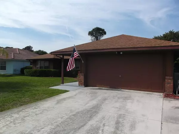 Port Saint Lucie, FL 34953,1781 SW Desert AVE