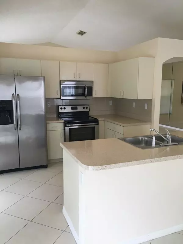 Miramar, FL 33027,13640 SW 17th CT