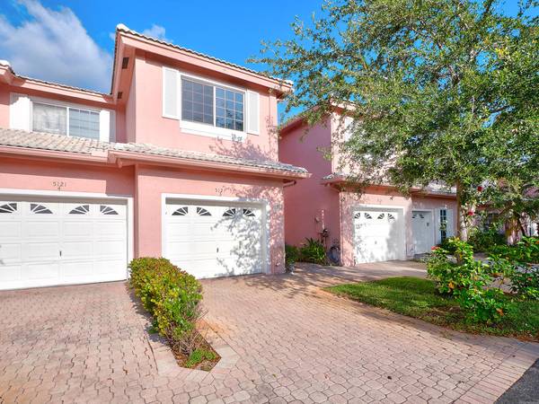 5121 Sabal Gardens LN 3, Boca Raton, FL 33487