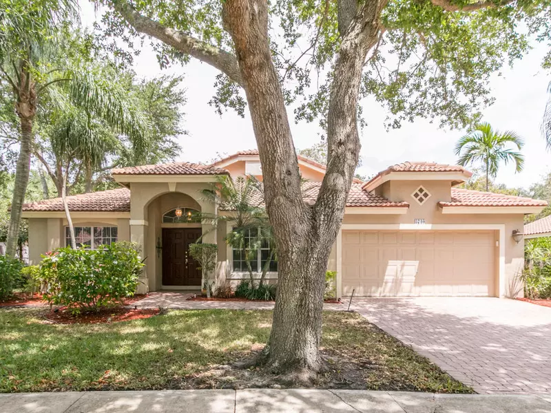 5740 NW 40th TER, Coconut Creek, FL 33073