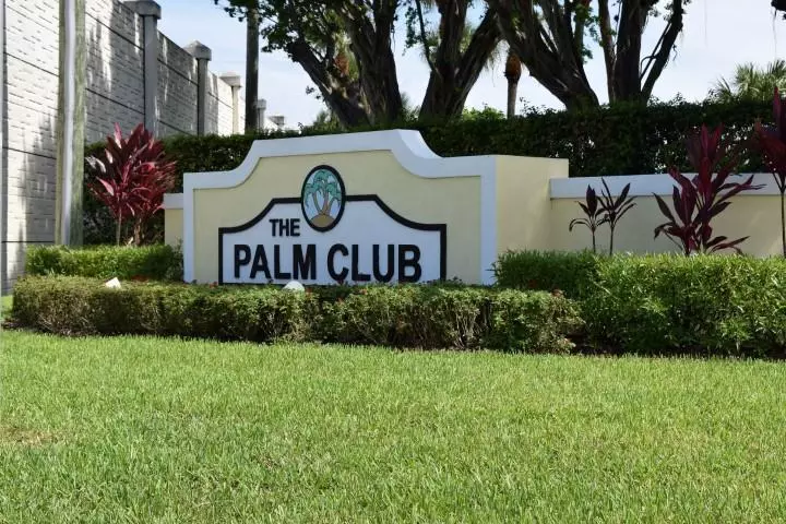 West Palm Beach, FL 33409,1112 Green Pine BLVD E2