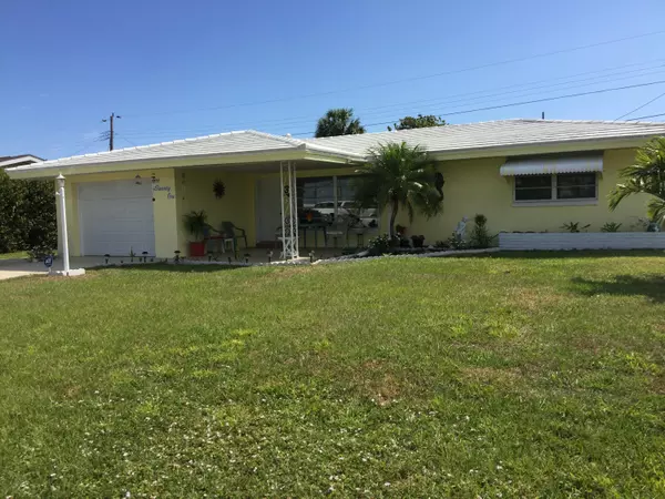 Port Saint Lucie, FL 34952,121 SE Beach AVE