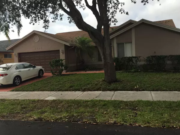 3860 NW 58th ST, Coconut Creek, FL 33073