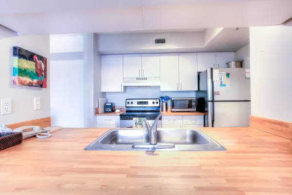 Hypoluxo, FL 33462,103 Yacht Club WAY 205