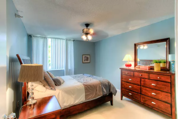 Hypoluxo, FL 33462,103 Yacht Club WAY 205