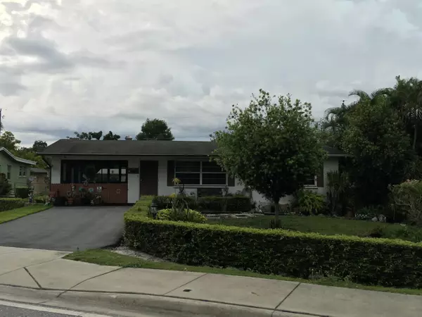 645 SE 3rd ST, Belle Glade, FL 33430