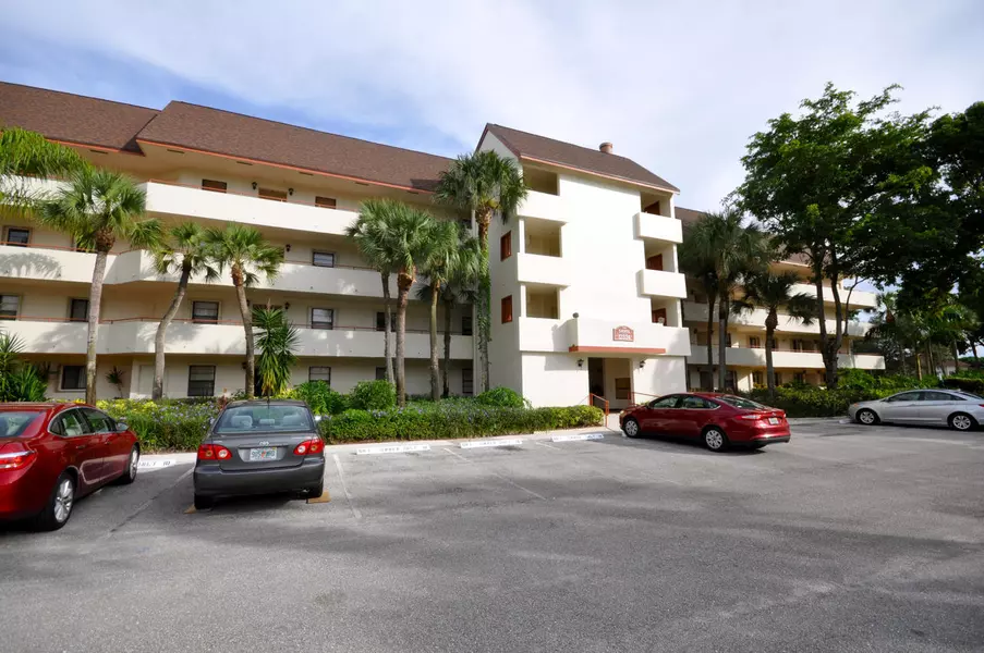 12568 Shoreline DR 303, Wellington, FL 33414