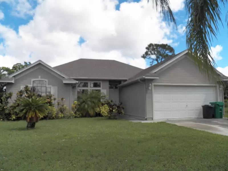 809 SW General Patton, Port Saint Lucie, FL 34953