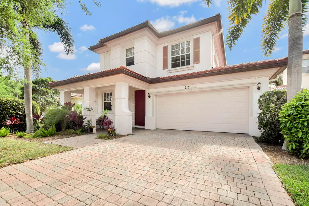 Palm Beach Gardens, FL 33410,717 Duchess CT