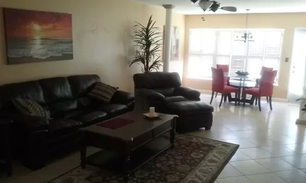 Boca Raton, FL 33496,9245 Flynn CIR 5