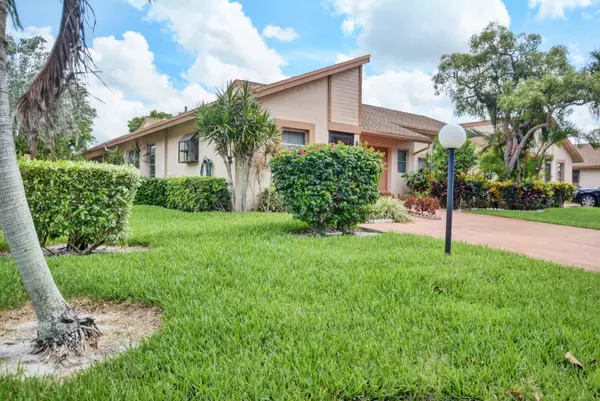 Boca Raton, FL 33496,8140 Sweetbriar WAY