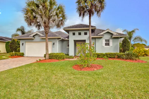 5904 Brae Burn CIR, Vero Beach, FL 32967