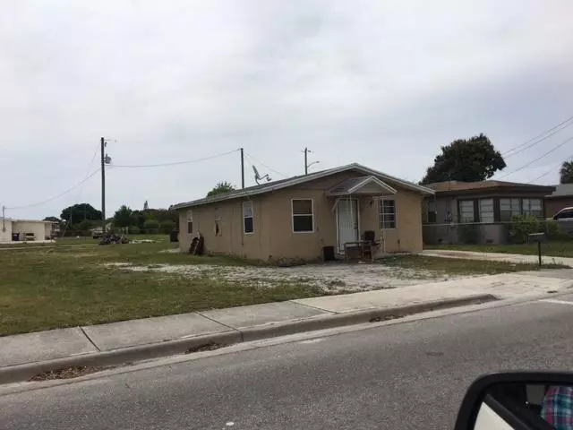 1714 N 17th N ST, Fort Pierce, FL 34950