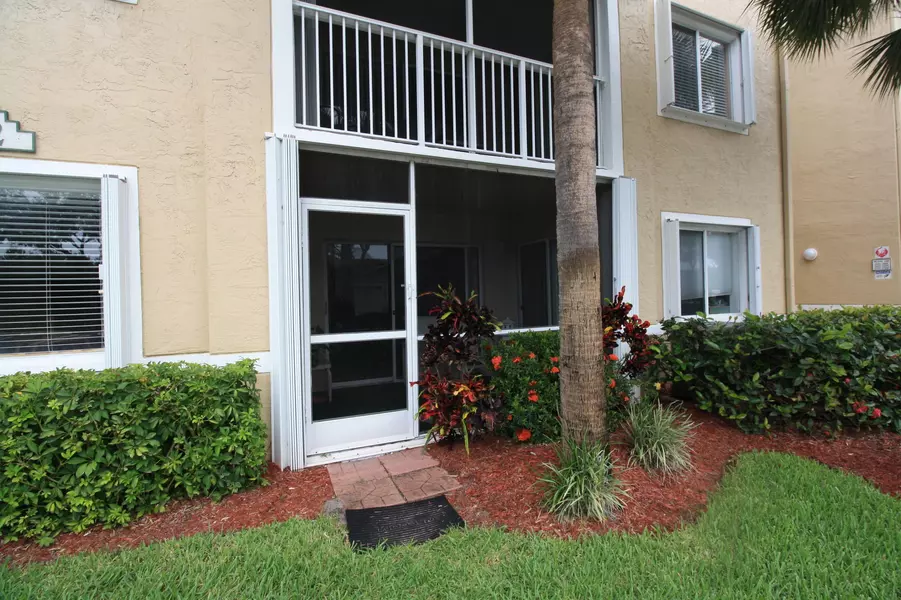 242 Village BLVD 2103, Tequesta, FL 33469