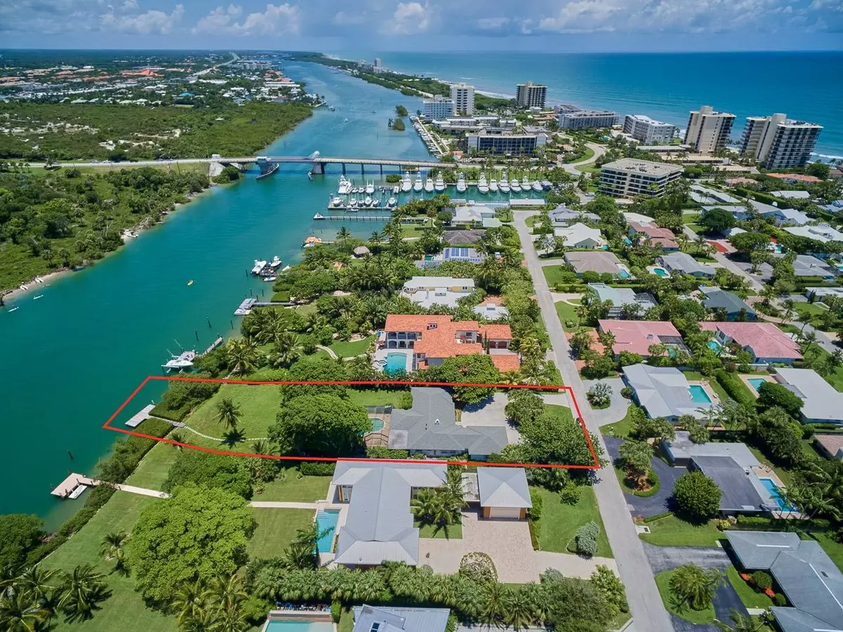 Jupiter Inlet Colony, FL 33469,102 Lighthouse DR