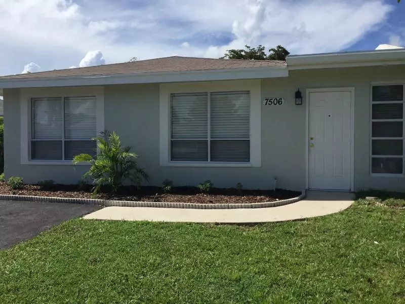 7506 N Ace RD, Lake Worth, FL 33467