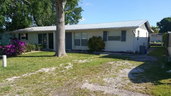 Stuart, FL 34994,99 SW Hideaway PL