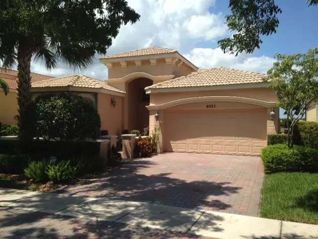 9521 W Via Grande, Wellington, FL 33411