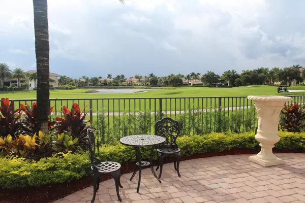 Palm Beach Gardens, FL 33410,474 Savoie DR