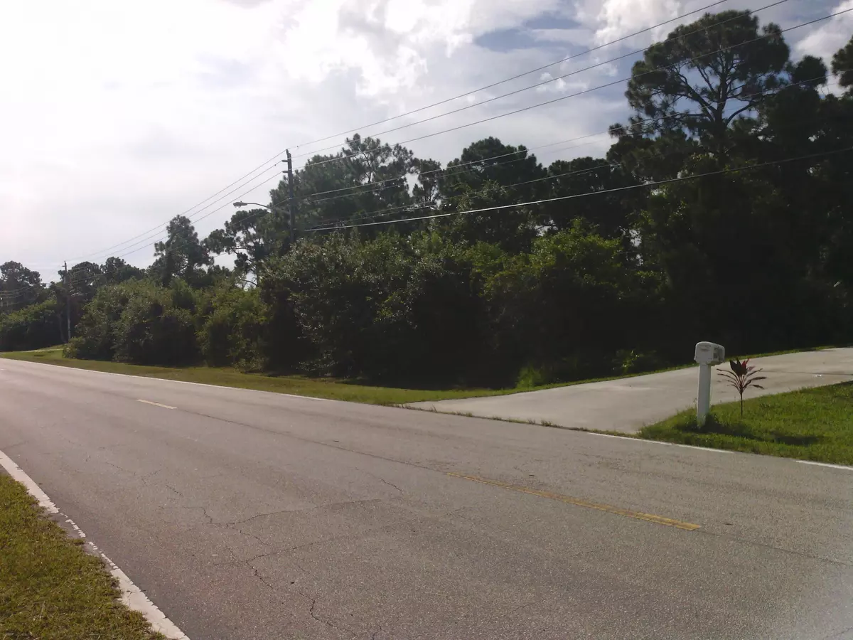 Saint Lucie West, FL 34953,2001 SW Del Rio BLVD