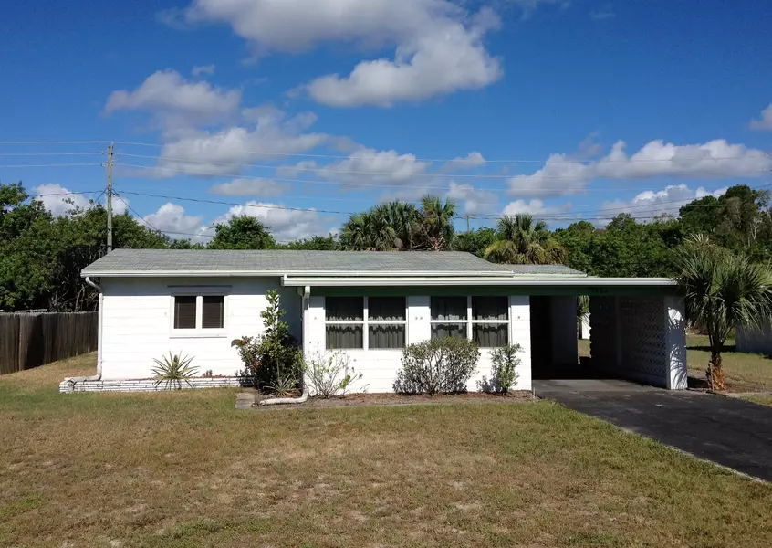 1662 NE Maureen CT, Jensen Beach, FL 34957