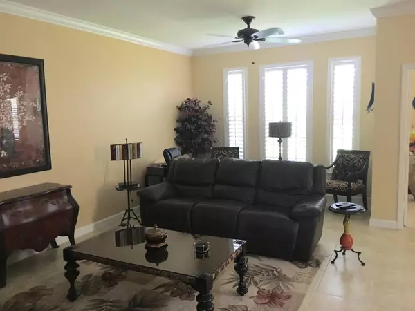 Port Saint Lucie, FL 34987,10486 SW Waterway LN