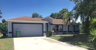 302 NE Glentry AVE, Port Saint Lucie, FL 34983