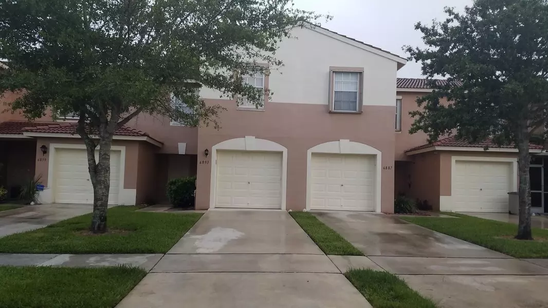 6893 Mill Brook PL, Lake Worth, FL 33463