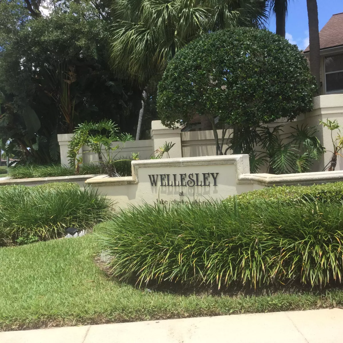 Lake Clarke Shores, FL 33406,8163 Andover CT 63c