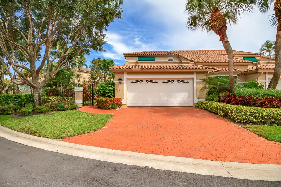 22575 Caravelle CIR, Boca Raton, FL 33433