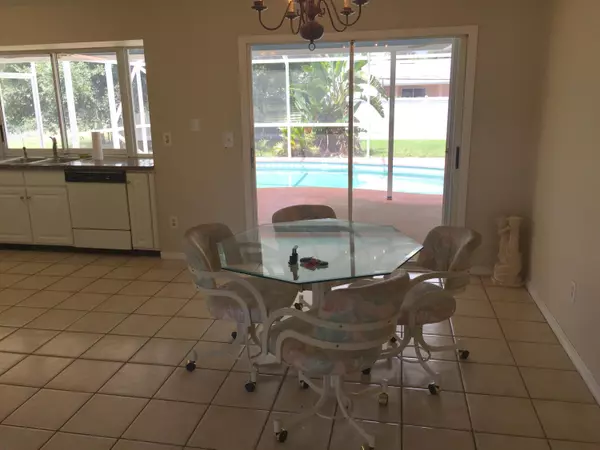 Port Saint Lucie, FL 34983,425 SW Dolores AVE