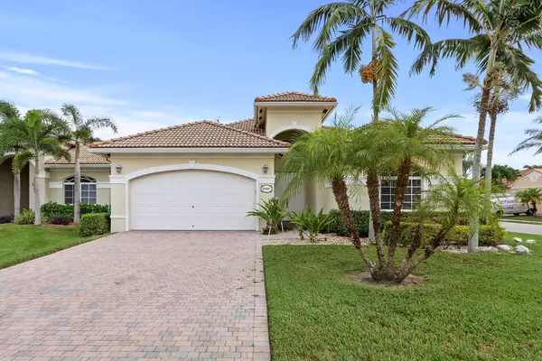 8587 White Cay, West Palm Beach, FL 33411