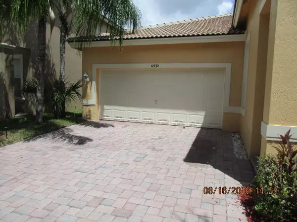 Lake Worth, FL 33463,6932 Bruce CT